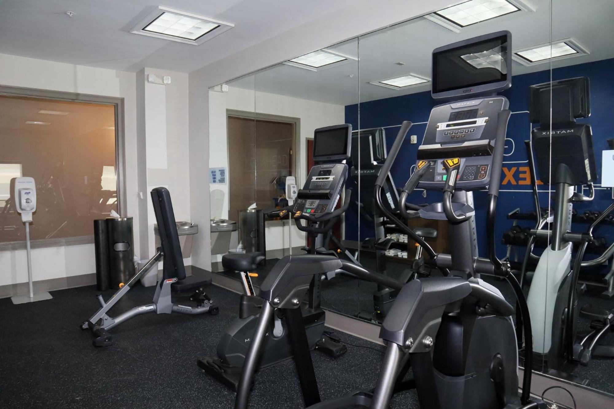 Holiday Inn Express Baton Rouge North By Ihg Zachary Εξωτερικό φωτογραφία