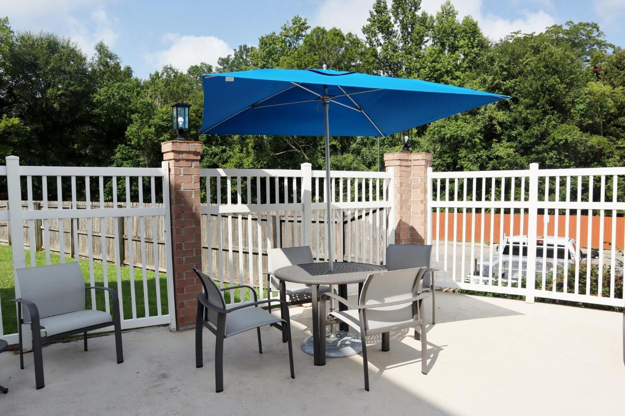 Holiday Inn Express Baton Rouge North By Ihg Zachary Εξωτερικό φωτογραφία